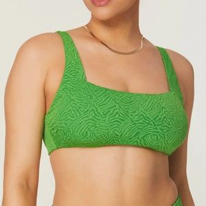 NWOT- ANDIE The Rye Bikini Top Holly Zebra Jacquard